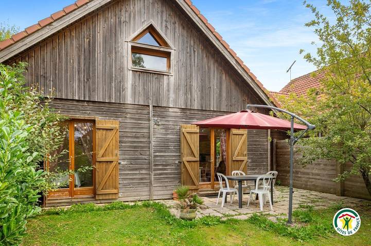 Gîte pour 4 personnes, avec Terrasse ainsi que Jardin et Vue