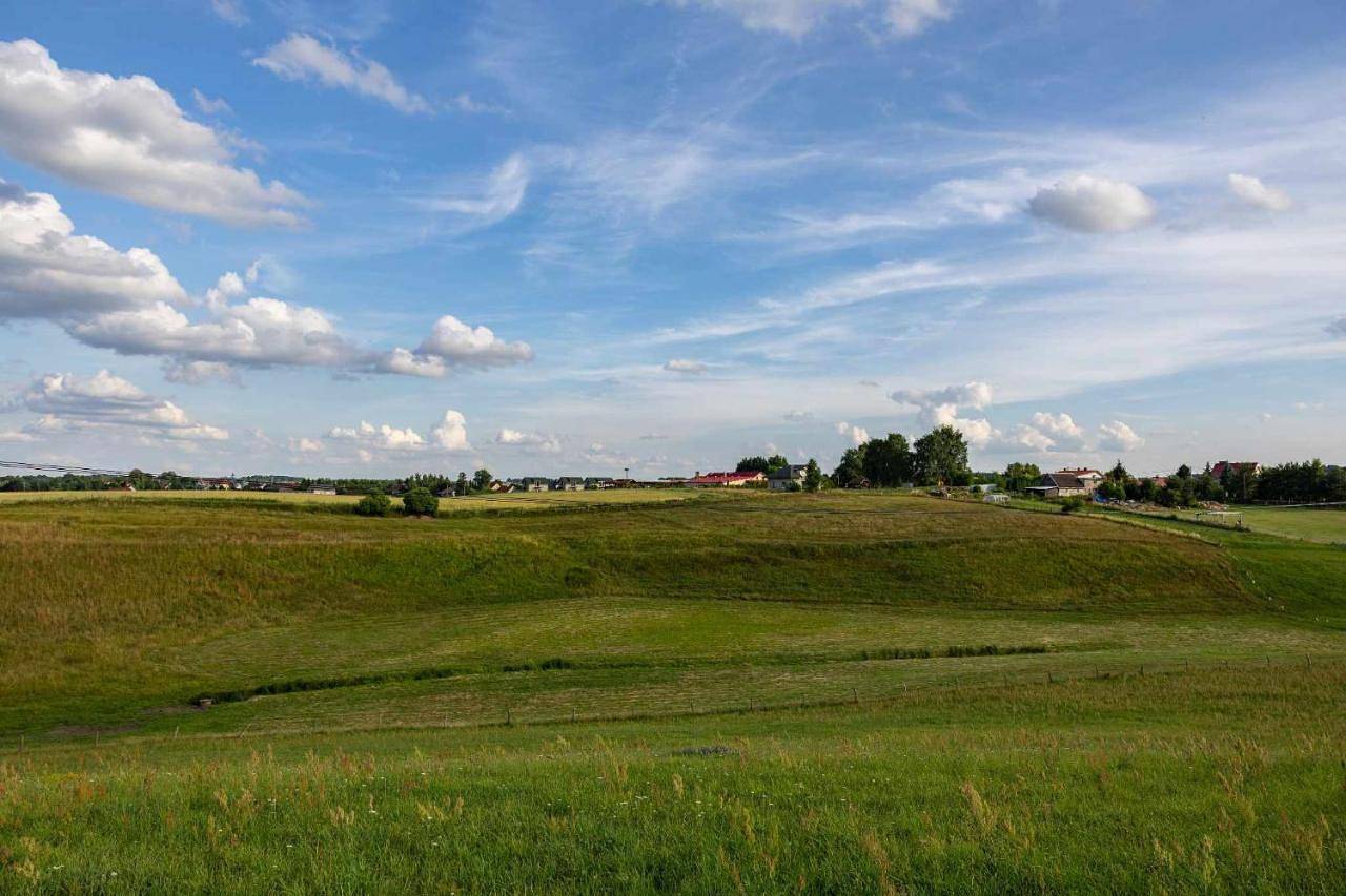 Jurtowe Wzgórze Glamping in Seenplatte von Ilawa