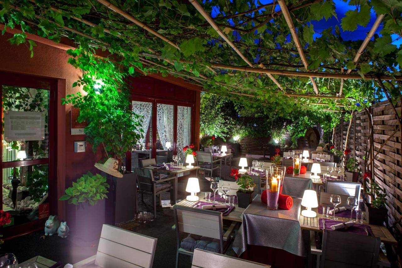 Auberge De Maison Rouge in Vétraz-Monthoux, Région de Saint-Julien-en-Genevois