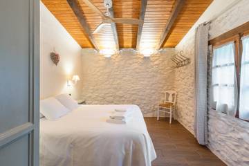 Casa Rural para 18 Personas en Vall de Vianya, Pirineo Catalan, Foto 4
