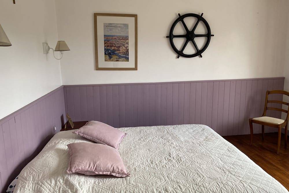 Spacious and bright house with enclosed garden near the beaches in Névez, Quimper und Umgebung