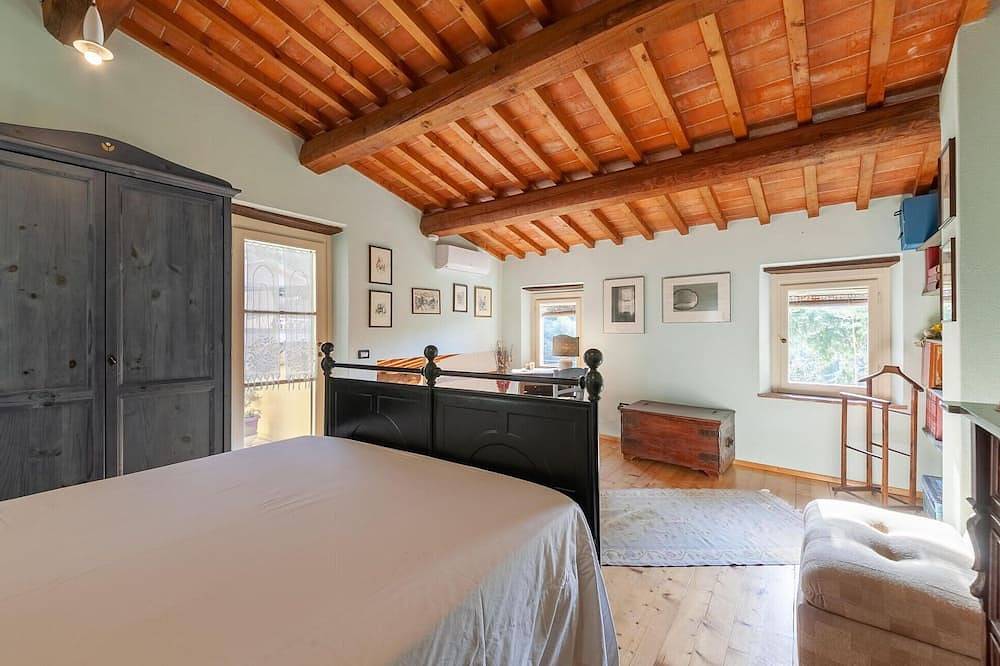 Prachtig huis in S. Giuliano Terme Pi in San Giuliano Terme, Italiaanse Rivièra