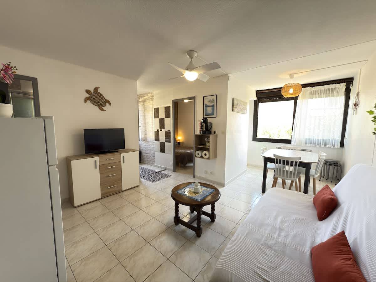 Appartement entier, Jolie T2 à 100m de la plage  in Sérignan, Côte d'Améthyste