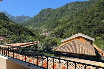 Location de vacances pour 4 personnes dans Faja do Penedo