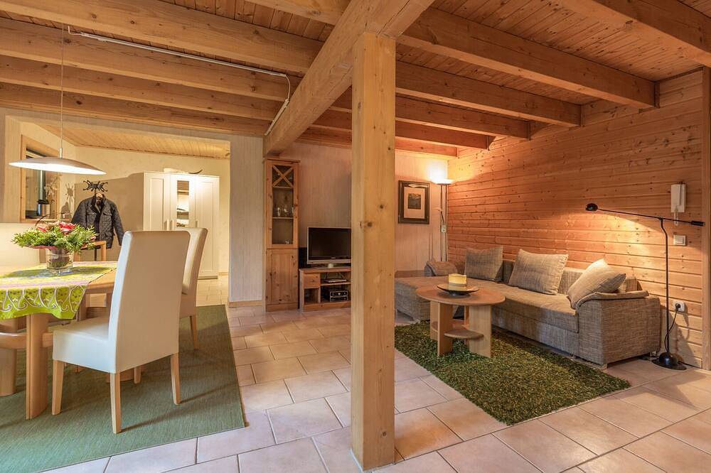 Ganze Wohnung, Apartment (Messe Neuss Düsseldorf Köln) mit Terrasse in Neuss, Düsseldorf und Umgebung
