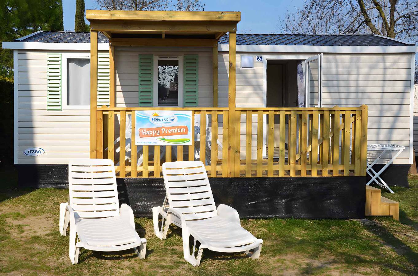 Mobilehome mit Tennisplatz und Außenpool  in Karigador, Umag und Umgebung