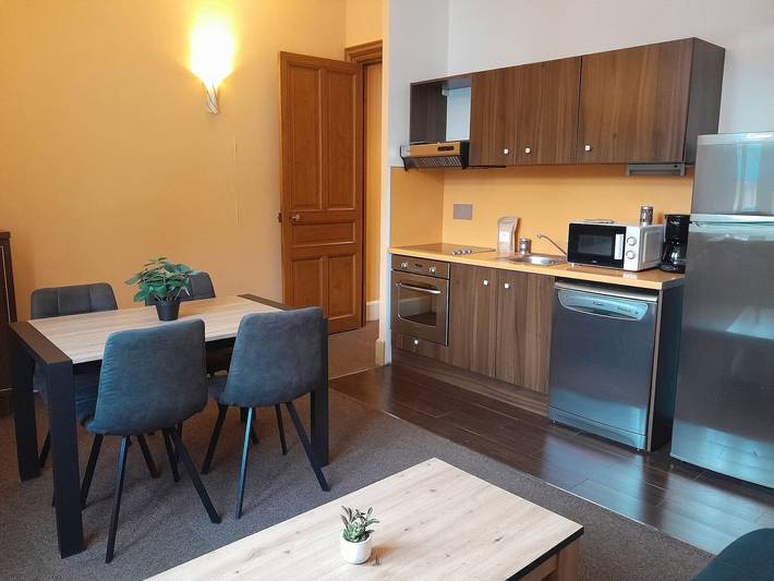 Gîte pour 4 personnes, avec vue et sauna ainsi que piscine et balcon, animaux acceptés à Jausiers - 3