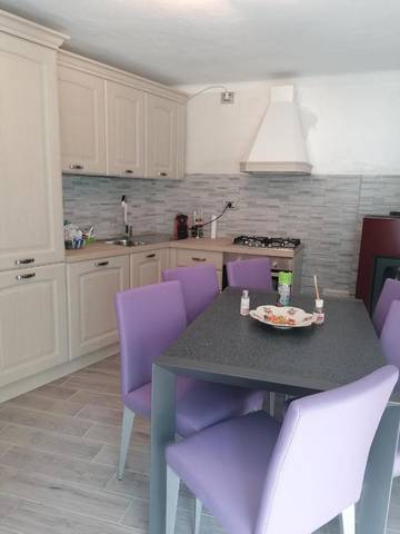 Gîte pour 6 personnes, avec vue et balcon à Vinadio