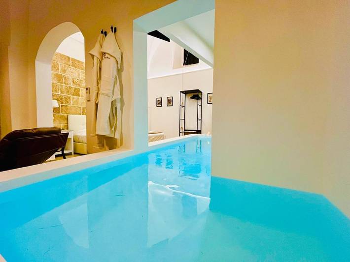Chambre d’hôte pour 2 personnes, avec piscine et terrasse - 1
