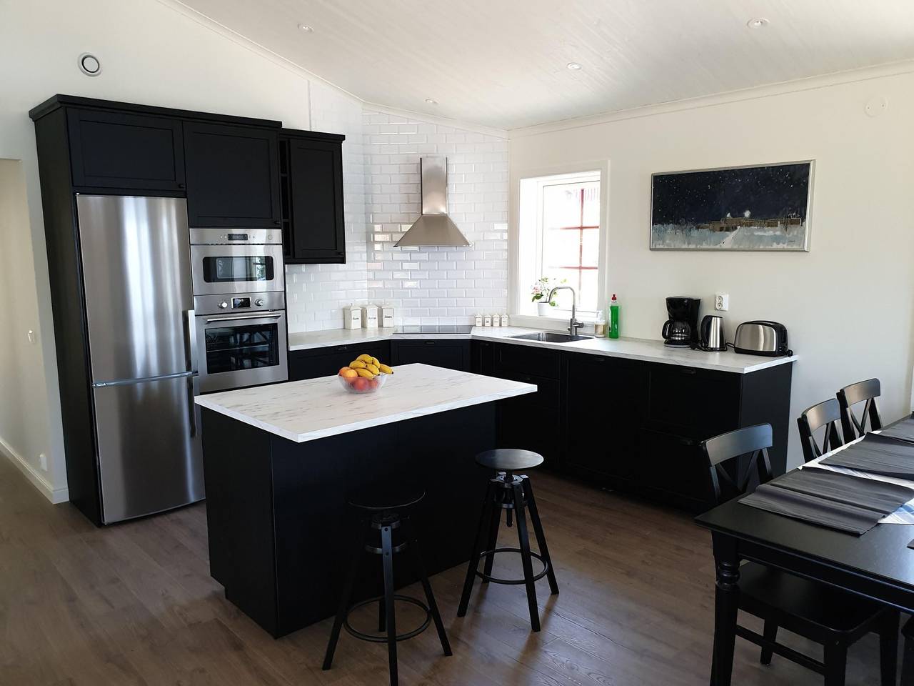 Schönes Ferienhaus am See Runn in Falun, Dalarna