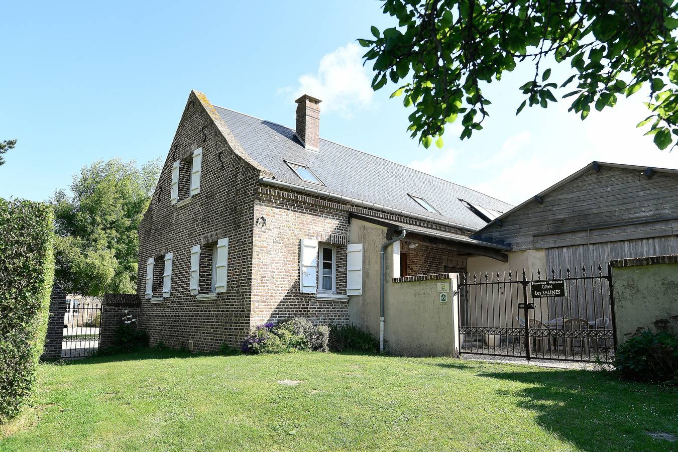 Gîte Lilas De Mer: Casa Vacacional con Terraza y Jardín Privados in Ponthoile, Región de Abbeville