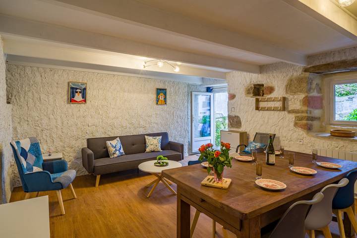 Ferienhaus für 4 Personen mit Terrasse in Pointe du Raz, Plogoff