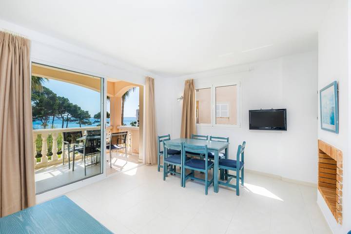 Ferienwohnung für 5 Personen, mit Balkon und Garten sowie Kinderpool in Canyamel - 4