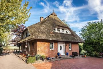 Ferienhaus für 4 Personen, mit Garten und Terrasse in Brake