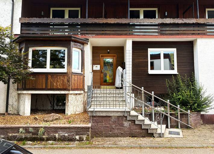Gästehaus Waldruhe - Ferienhaus, ca. 400 qm, Grundstück ca. 1500 qm, 11 Schlafzimmer, max. 30 Personen in Enzklösterle, Northern Black Forest