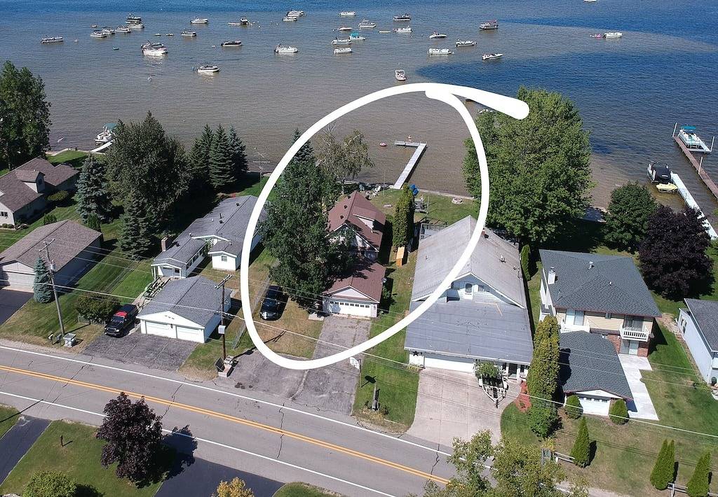 Wunderschönes Lakefront-Haus - direkt an der Sandbank, an der alle hängen! in Prudenville, Roscommon County