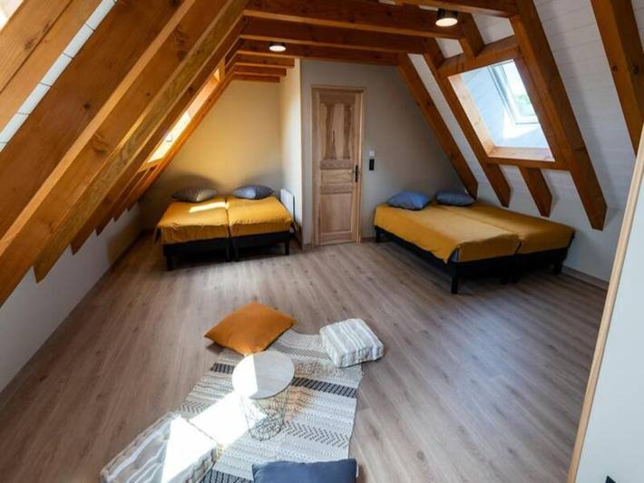 Gîte pour 8 personnes, avec terrasse et jardin, adapté aux familles à Brion (Lozère) - 2