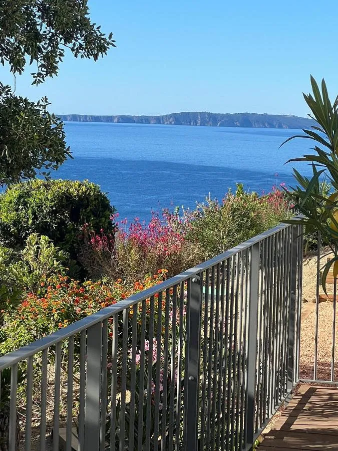 Alojamiento y desayuno para 2 personas, con terraza y vistas - 1