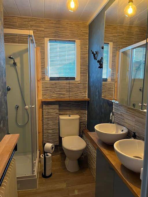 Location de vacances pour 4 personnes, avec piscine ainsi que jardin et terrasse à Huisseau-sur-Cosson - 4