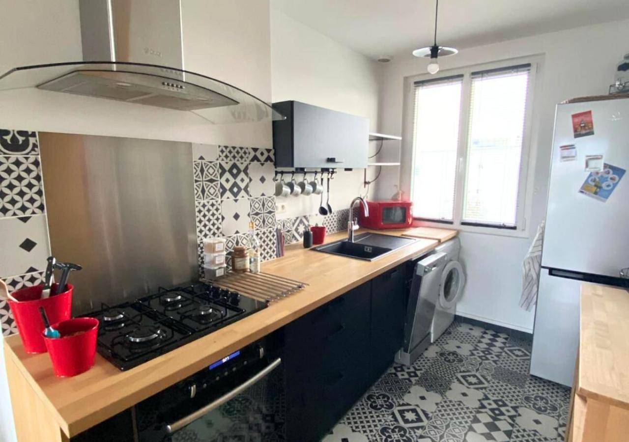 Appartement entier, One-Bedroom Apartment in Buxerolles, Vienne (France)