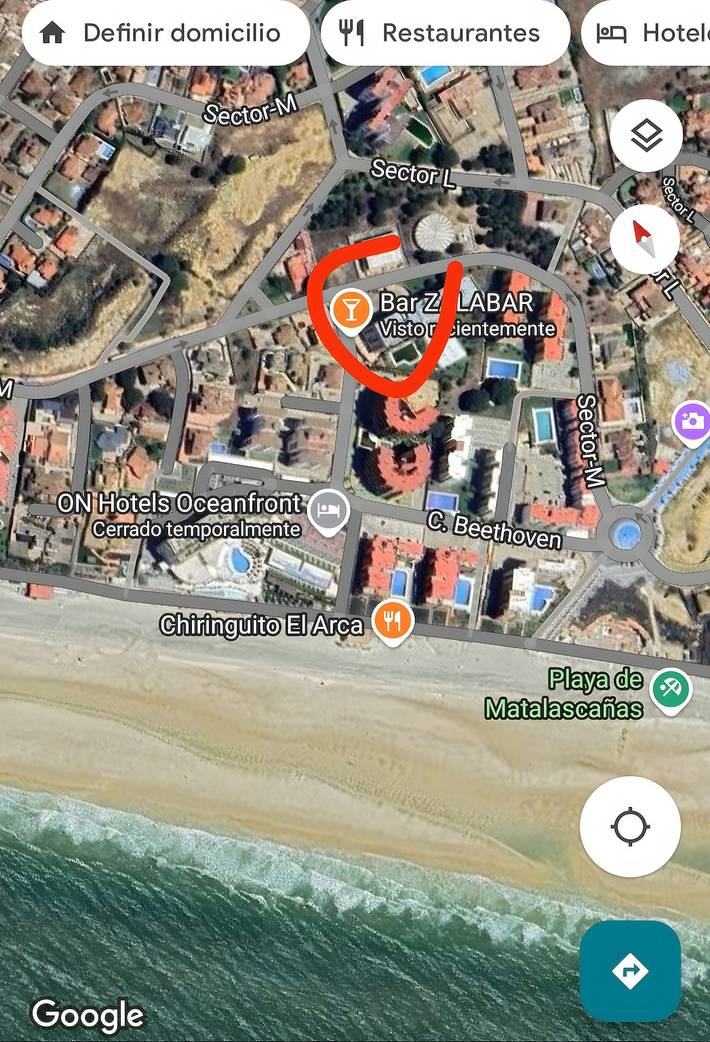 Ganzes Studio, Studio „100 m vom Strand entfernt“ mit Gemeinschaftspool und privater Terrasse in Matalascañas, Almonte