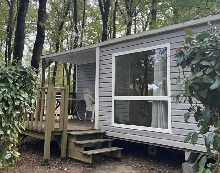 Appartement de vacances pour 5 personnes, avec Balcon et Terrasse ainsi que Jardin et Piscine