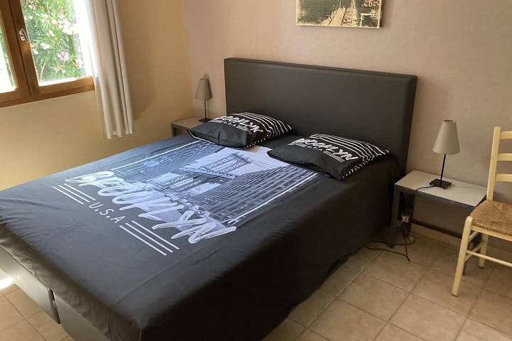 Location de vacances pour 8 personnes, avec terrasse et jardin à Saint-André - 3