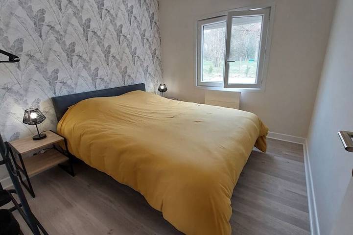 Maison de vacances pour 4 personnes, avec jardin dans le Cantal - 2