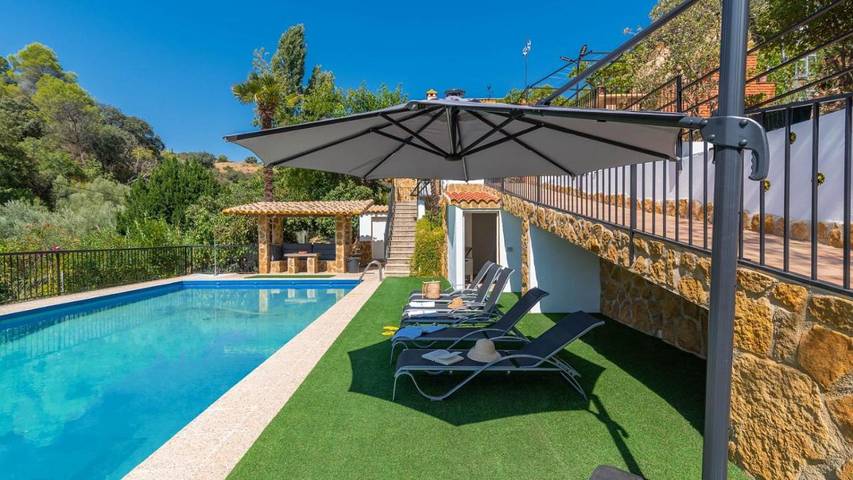 Casa rural para 28 personas, con piscina y terraza en Villanueva del Arzobispo - 2
