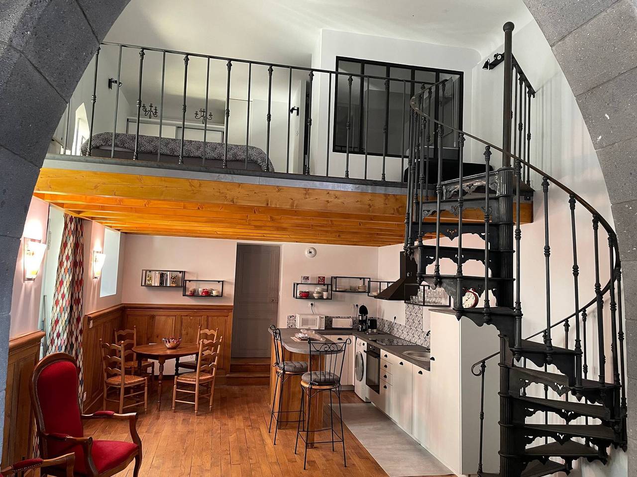 Apartamento entero, La Chapelle - Le Mont Dore 2 pers in Mont-Dore, Parque Natural Regional Volcans d'Auvergne