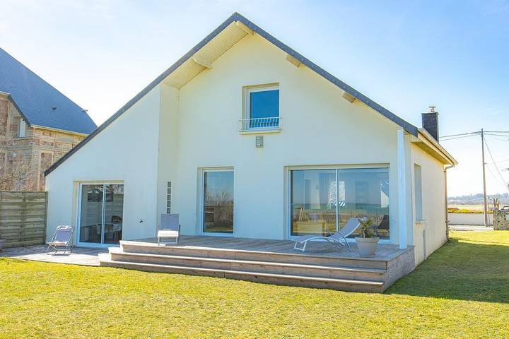 Gîte pour 5 personnes, avec jardin à Quinéville - 2