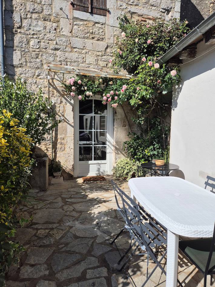 Location de vacances pour 8 personnes, avec terrasse à Gramat - 2