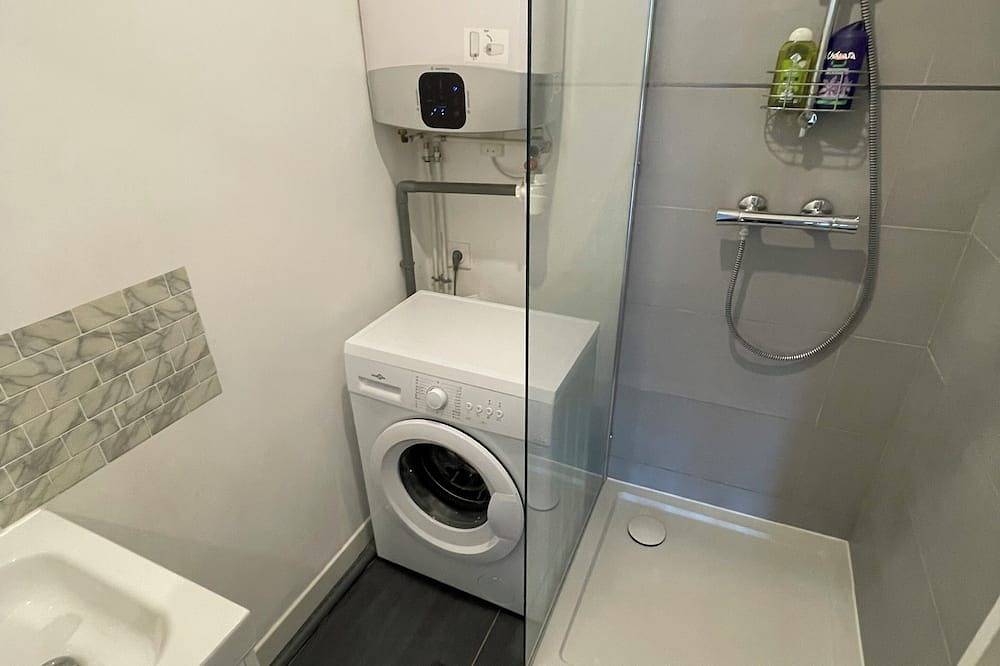 Apartamento entero, The Stopover, studio near Paris Roissy Cdg Airport,Disneyland,Asterix,Exposition in Villepinte, Sena-Saint Denis