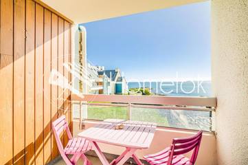 Gîte pour 4 personnes, avec balcon dans Pérello