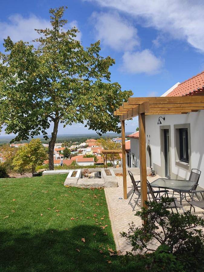 Chalet para 4 personas, con vistas además de piscina y jardín en Lisboa y alrededores