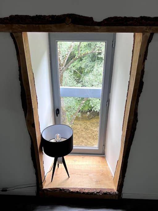 Location de vacances pour 22 personnes, avec jardin et vue ainsi que piscine et terrasse dans Largentière - 3