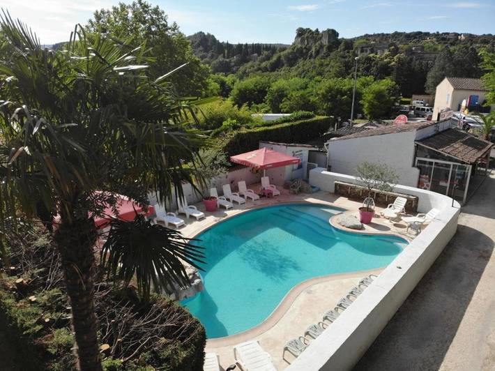 Location de vacances pour 4 personnes, avec piscine et terrasse à Salavas - 2