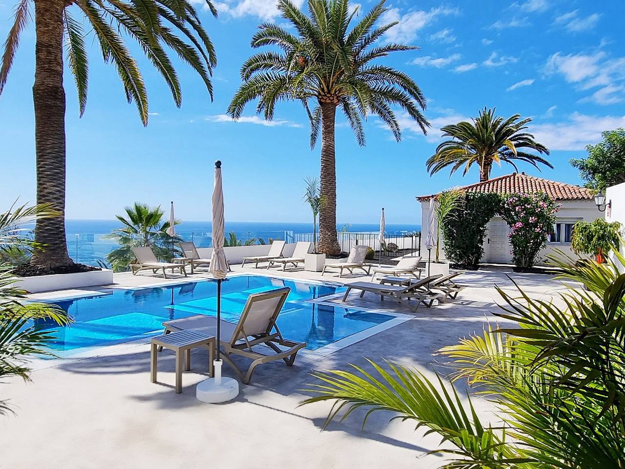 Appartement entier, Maison authentique avec piscine chauffée à Los Realejos in Toscal - La Longuera, Los Realejos