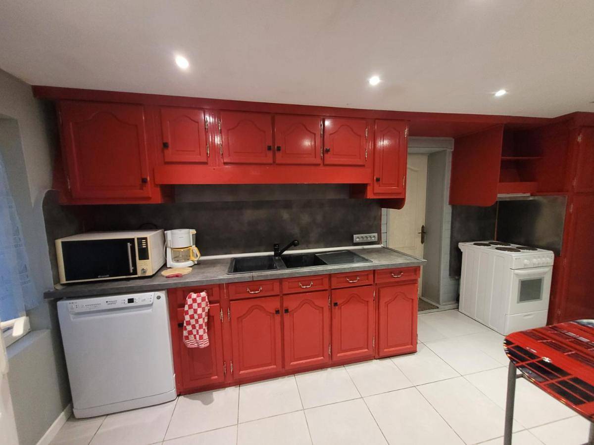 Three-Bedroom House in Cellettes, Région de Blois