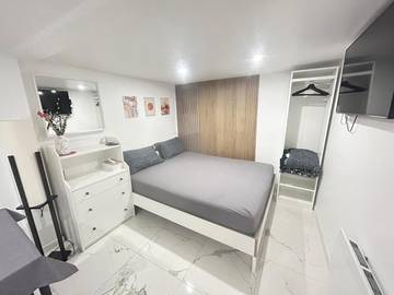 Gîte pour 2 personnes, avec jardin et vue à Gagny