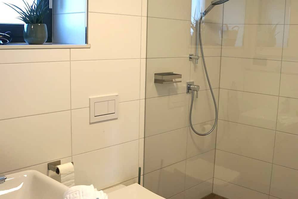 Ganze Wohnung, Moderne Ferienwohnung - 5 Minuten zum Kloster in Bad Schussenried, Landkreis Biberach