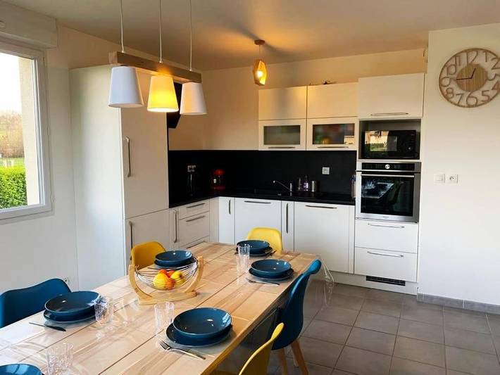 Location de vacances pour 9 personnes, avec Jardin à Dozulé