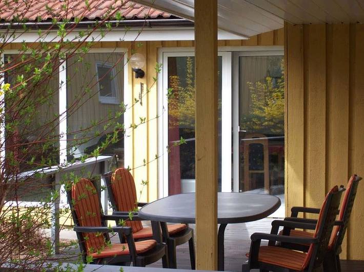 Bungalow für 4 Personen, mit Terrasse und Garten sowie Sauna