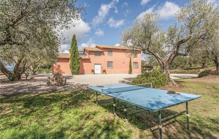 Ferienhaus für 8 Personen, mit Pool und Garten, kinderfreundlich - 1