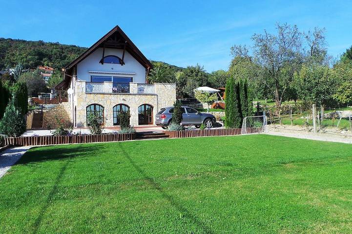Chalet para 8 personas, con jardín - 1
