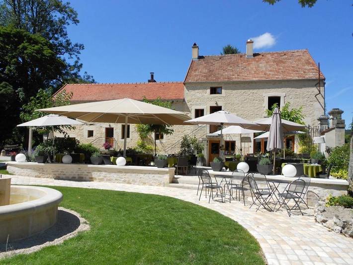 Hôtel pour 2 personnes, avec jardin et vue à Is-sur-Tille - 3
