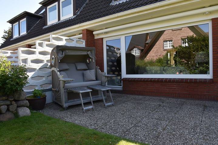 Ferienhaus "Landhaus Amelie" in Wenningstedt, Sylt