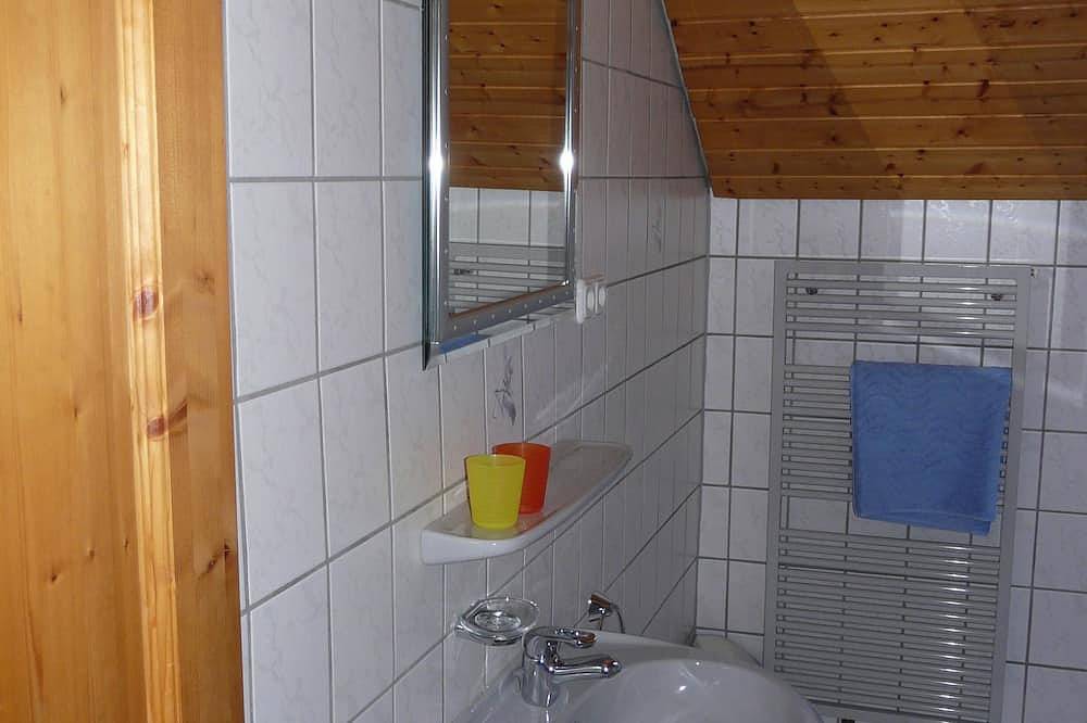 Ganze Wohnung, Fw in landschaftlich ruhiger Lager und toller Aussicht am Rande  des Ruhrgebiets in Hattingen, Ennepe-Ruhr-Kreis