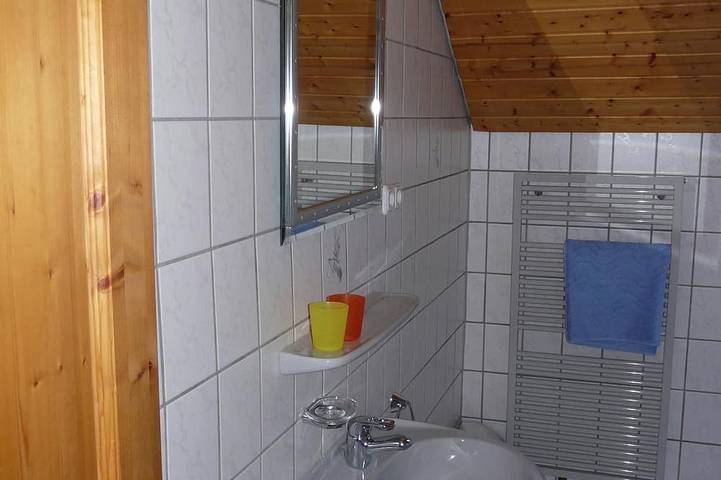 Ganze Wohnung, Fw in landschaftlich ruhiger Lager und toller Aussicht am Rande  des Ruhrgebiets in Hattingen, Ennepe-Ruhr-Kreis