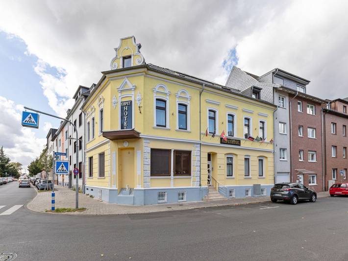 Ganze Wohnung, Ferienwohnung für 2 Personen mit Terrasse in Oberhausen, Ruhrgebiet